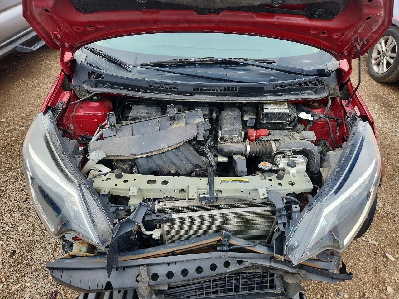 Nissan Versa Sv