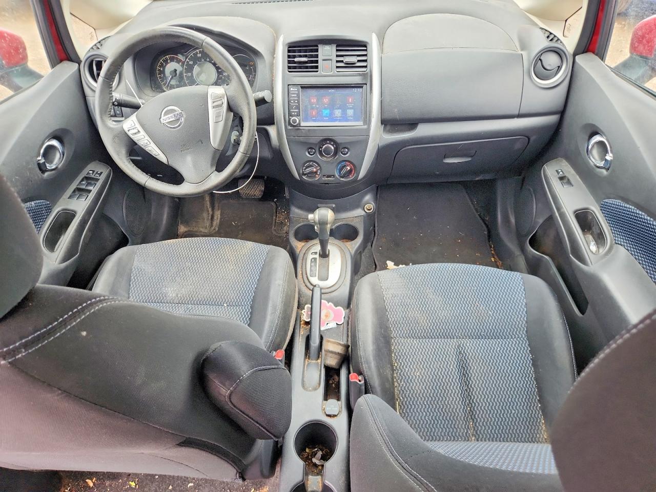 Nissan Versa Sv
