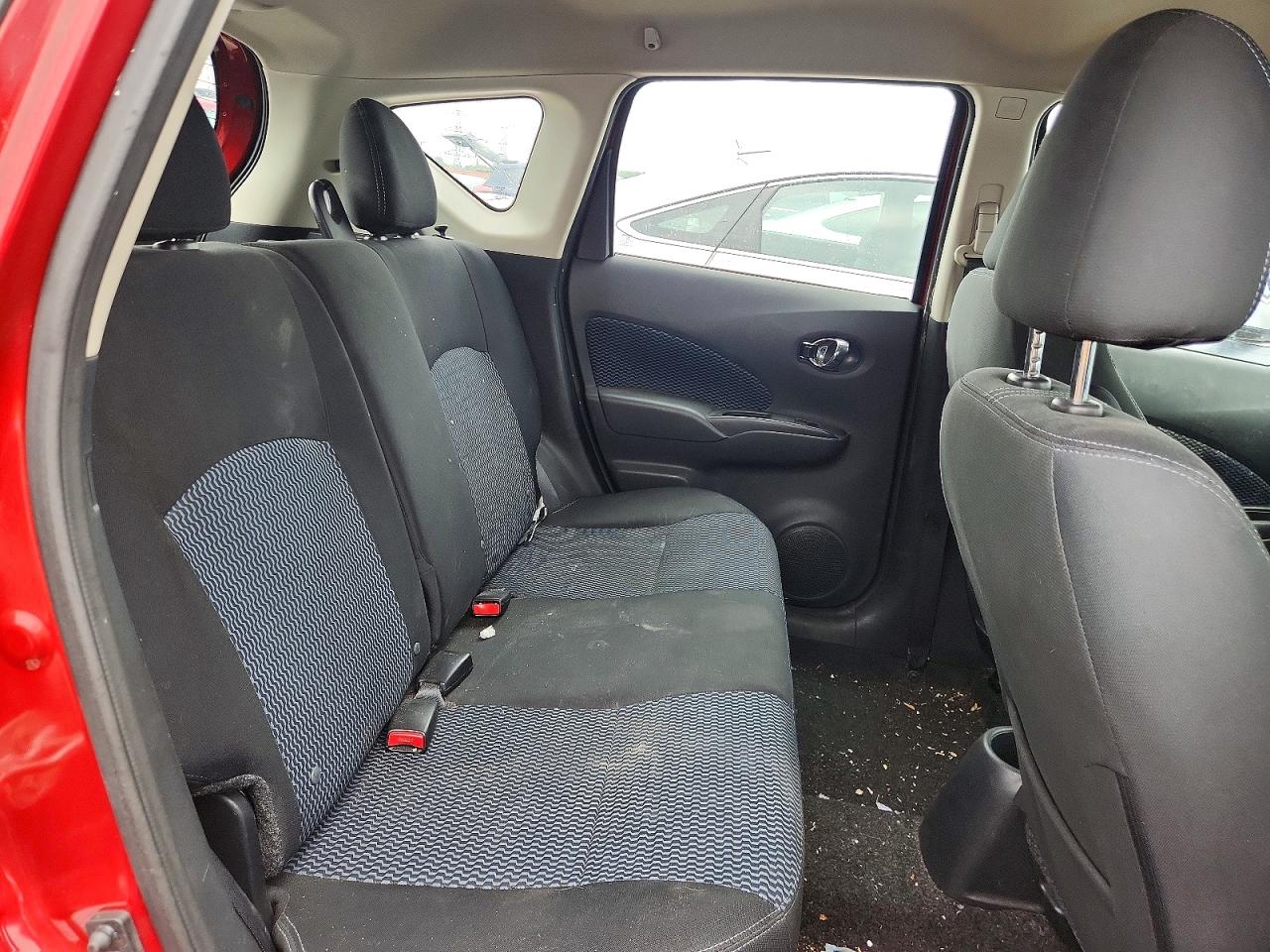 Nissan Versa Sv