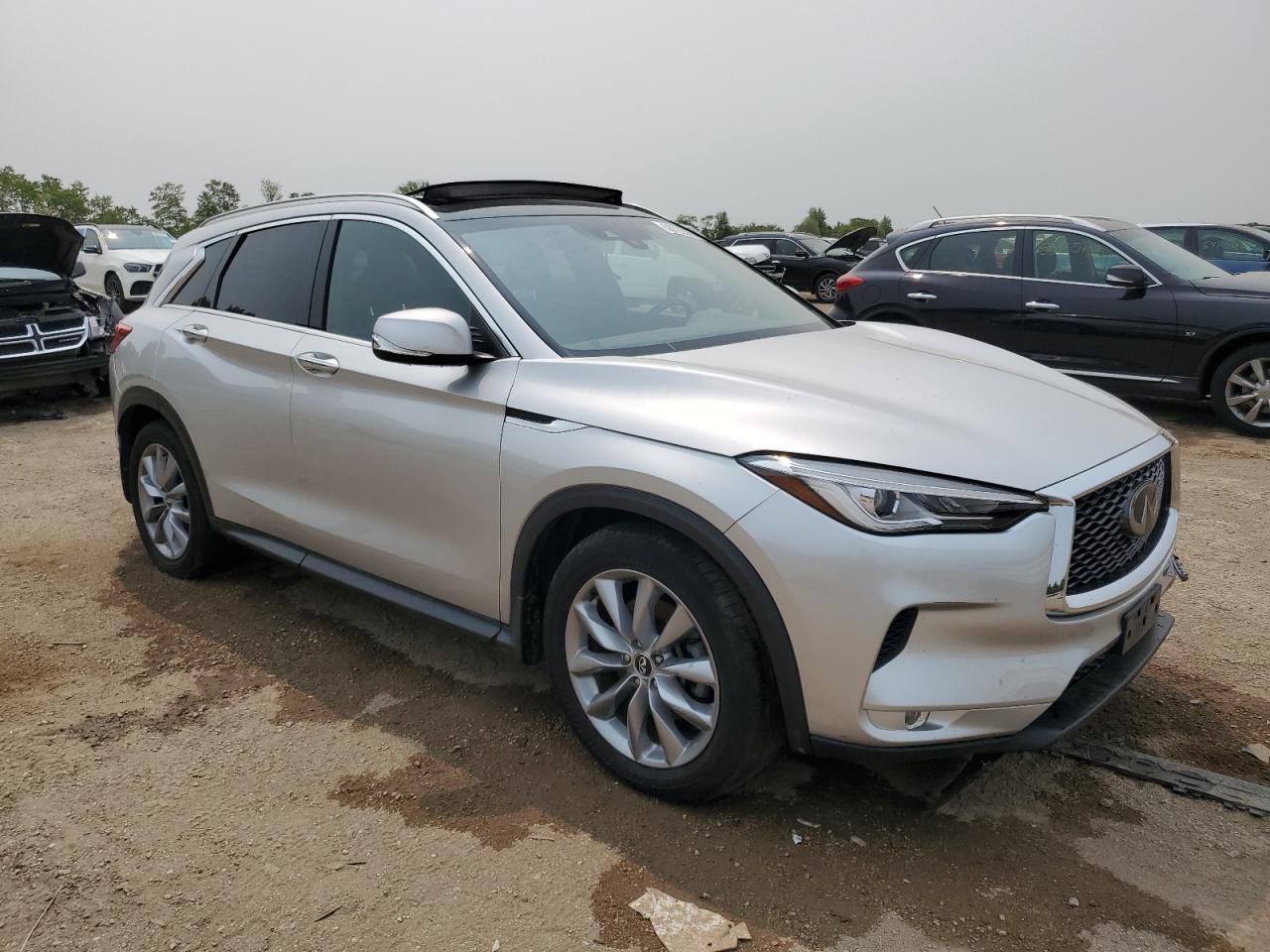 INFINITI Qx