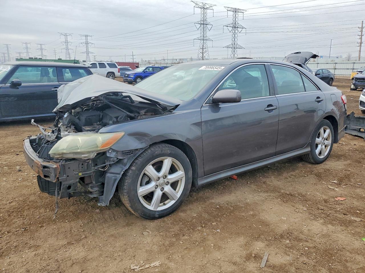 Salvage Toyota Camry Image