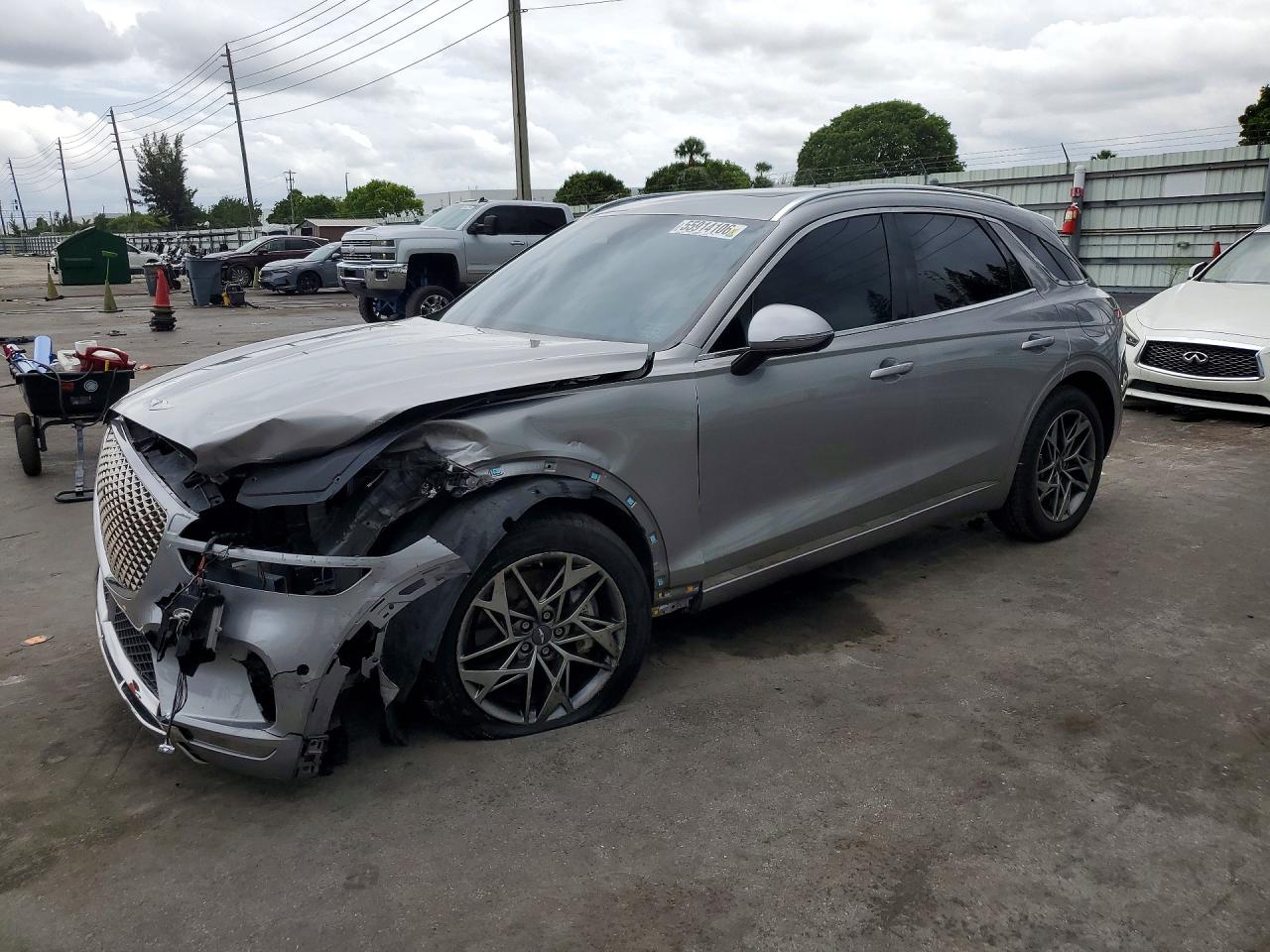 Salvage Genesis GV70 Image