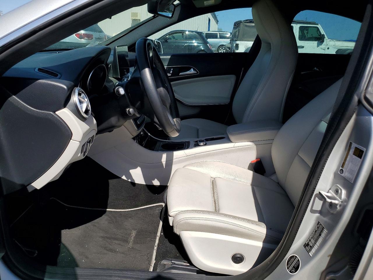 Mercedes-Benz Cla-class 250