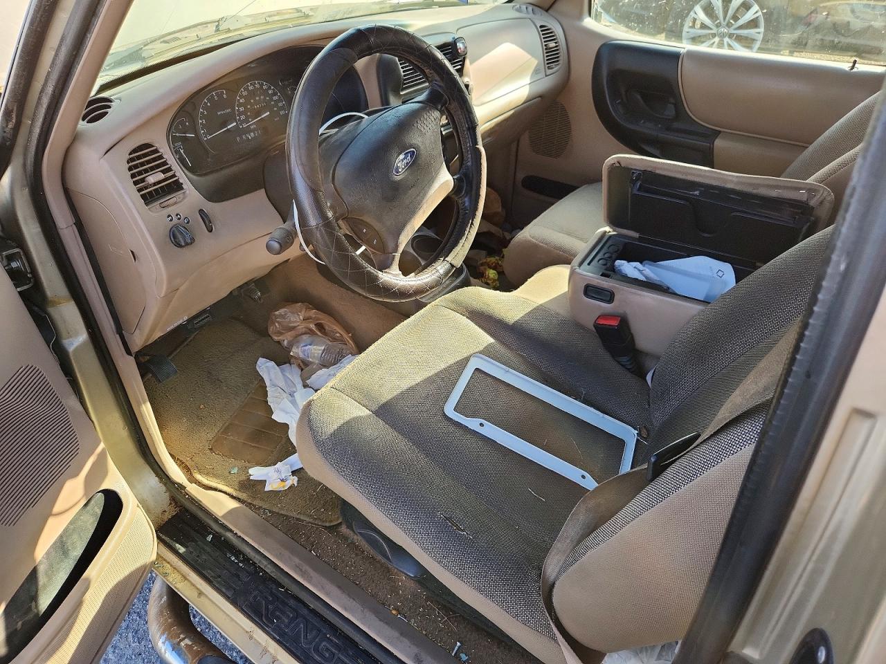 Ford Ranger Super Cab