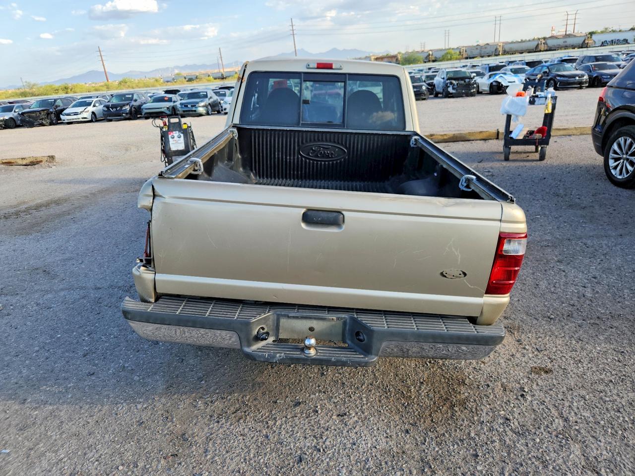 Ford Ranger Super Cab