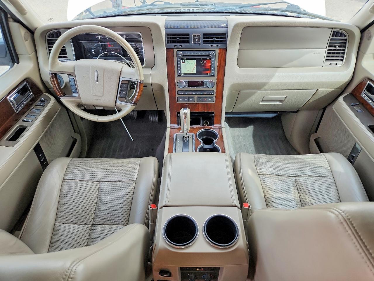 Lincoln Navigator