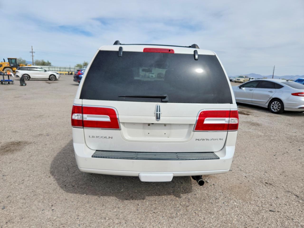 Lincoln Navigator