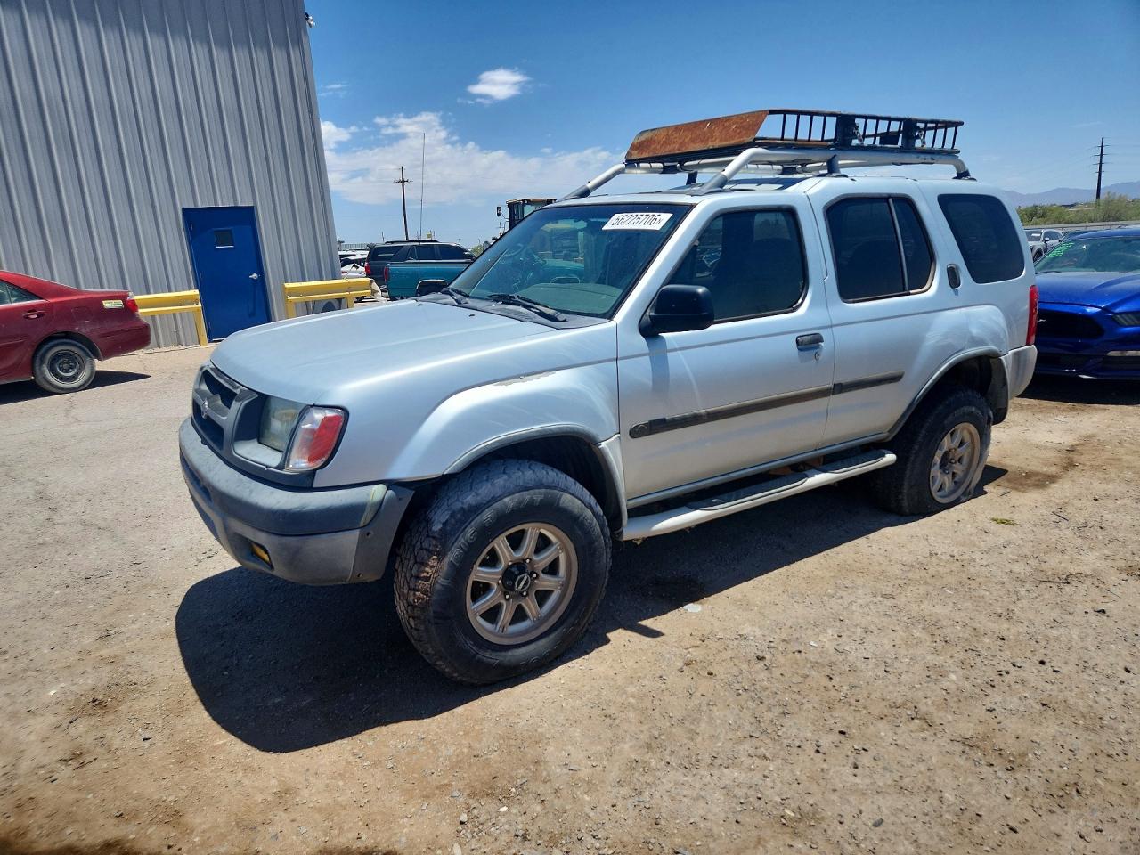 Salvage Nissan Xterra Image