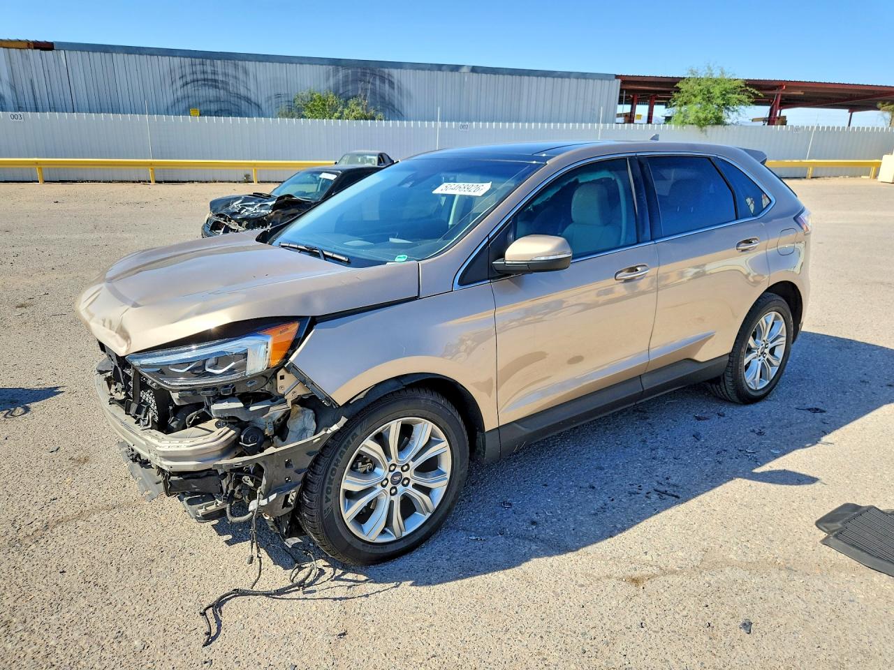 Salvage Ford Edge Image