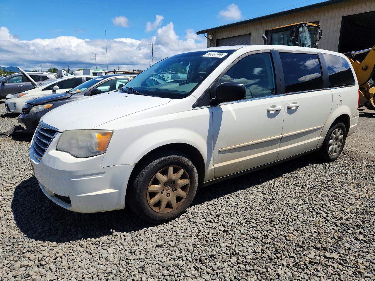 Salvage Chrysler Minivan Image