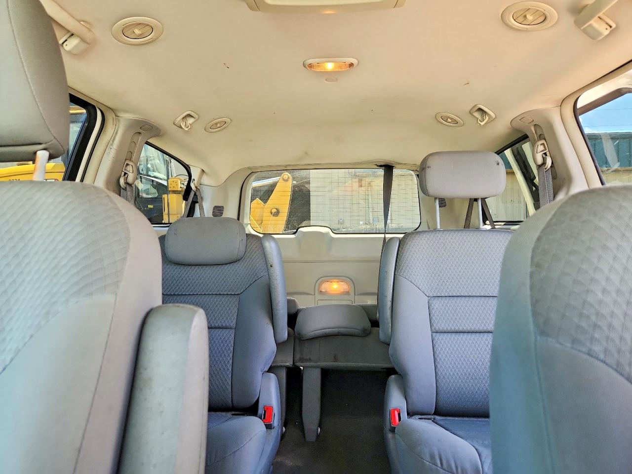 Chrysler Minivan Lx