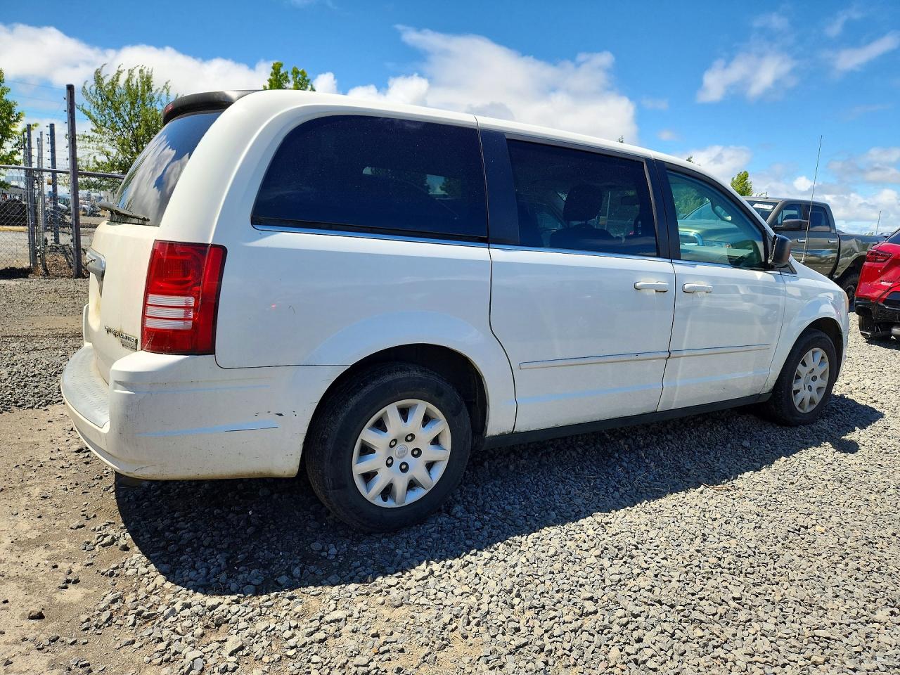 Chrysler Minivan Lx