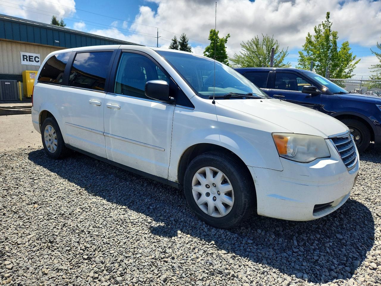 Chrysler Minivan Lx