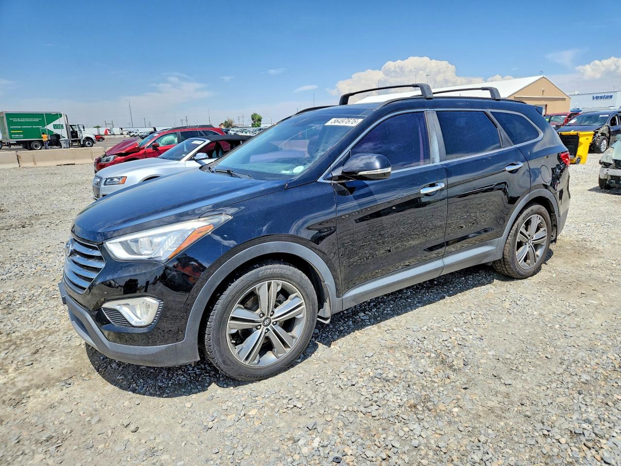 Salvage Hyundai SANTA FE Image