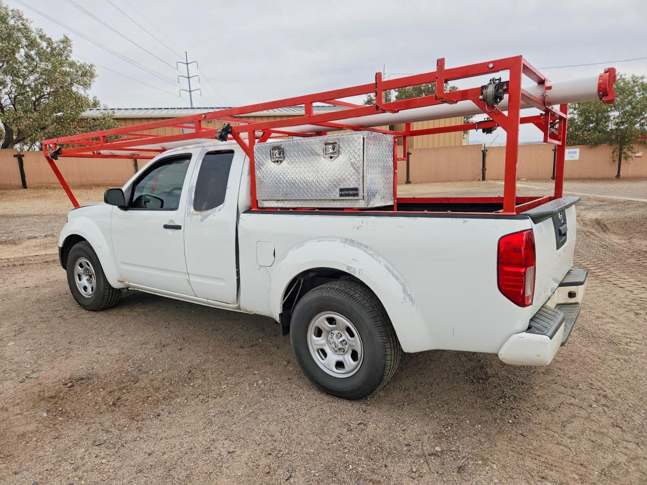 Nissan Frontier S