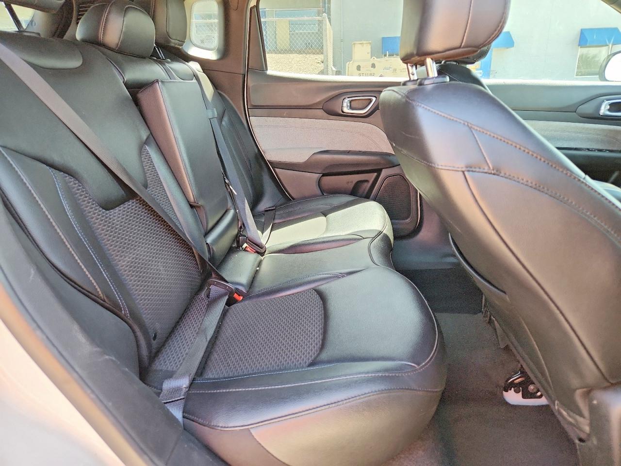 Jeep Compass Latitude