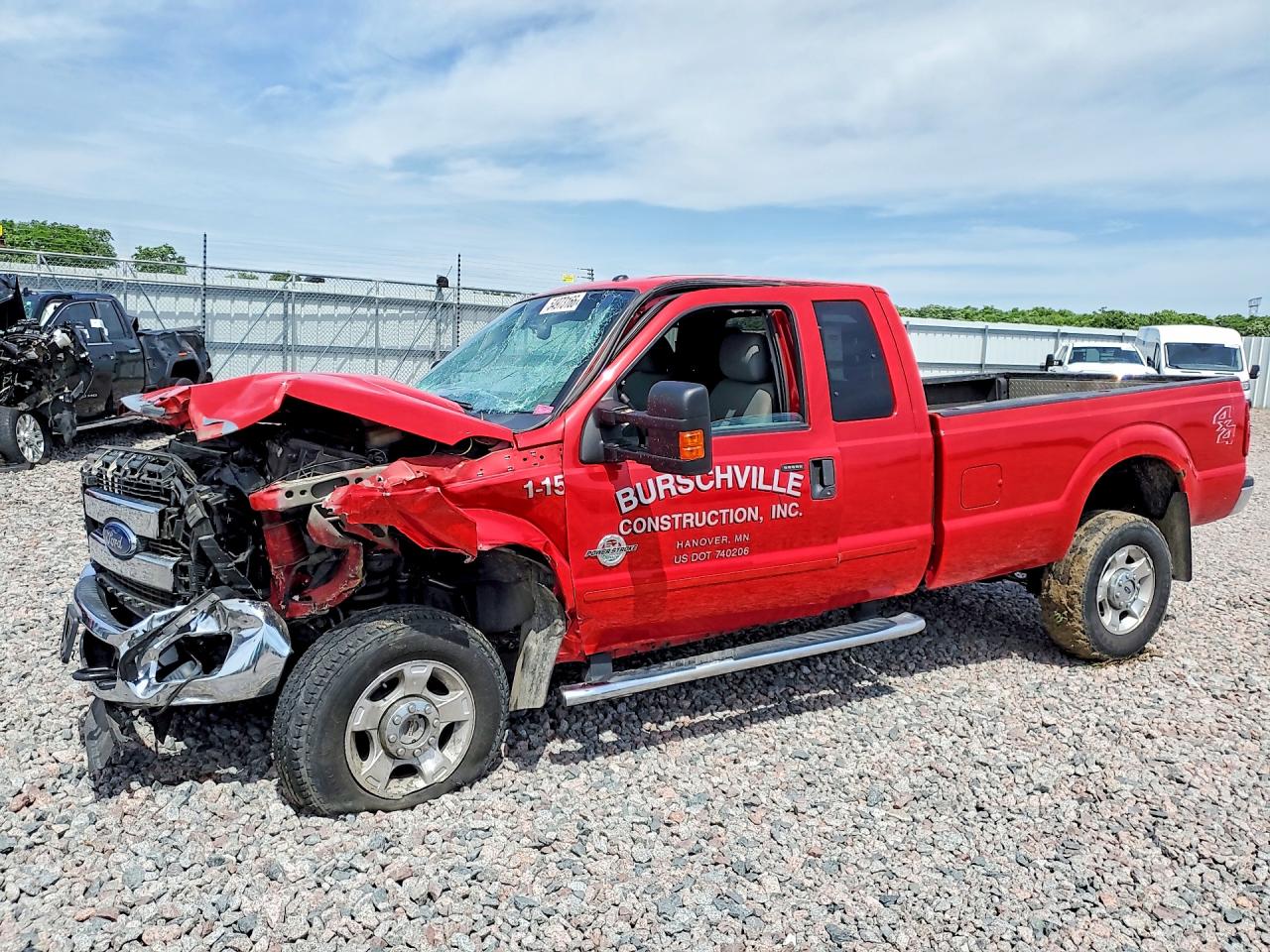 Salvage Ford F-350 Image