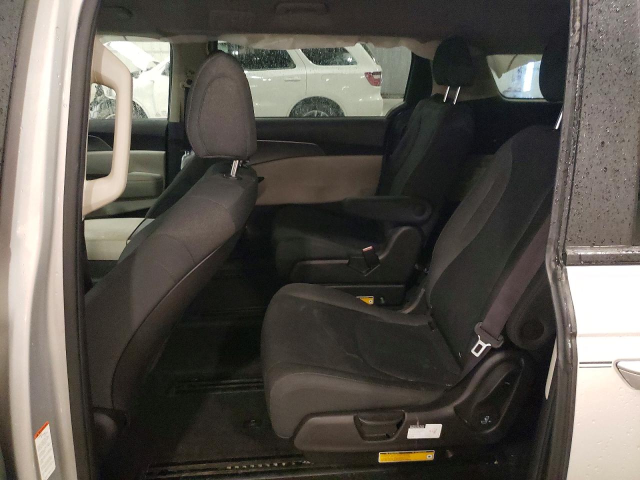 Kia Carnival Lx