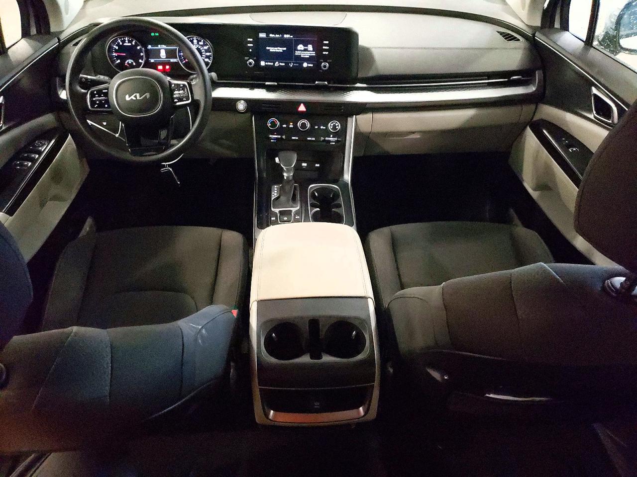Kia Carnival Lx