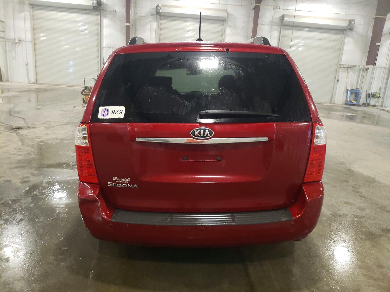 Kia Sedona Lx