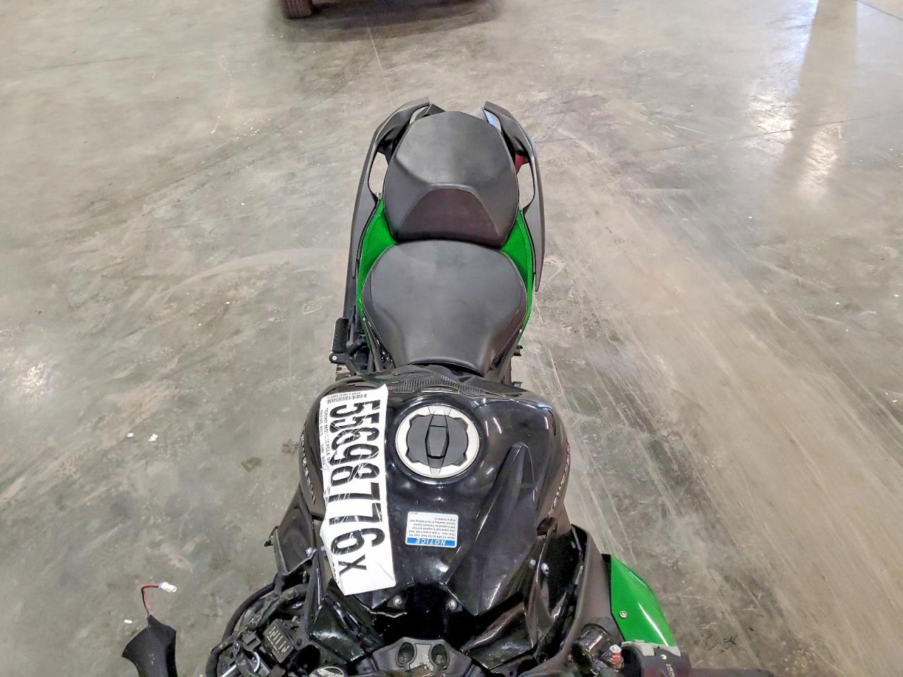 Kawasaki Zx1002 R