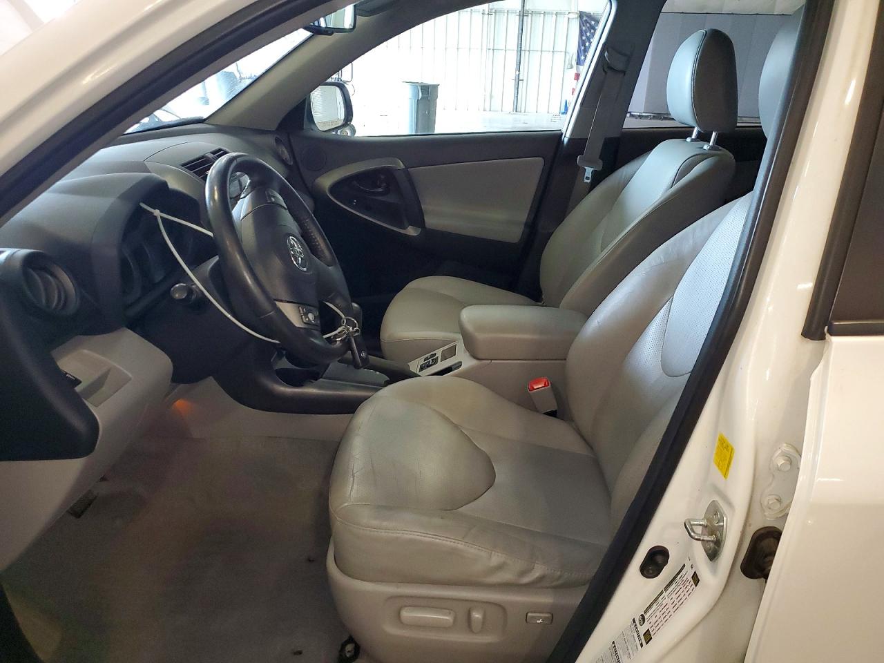 Toyota RAV4 Limited