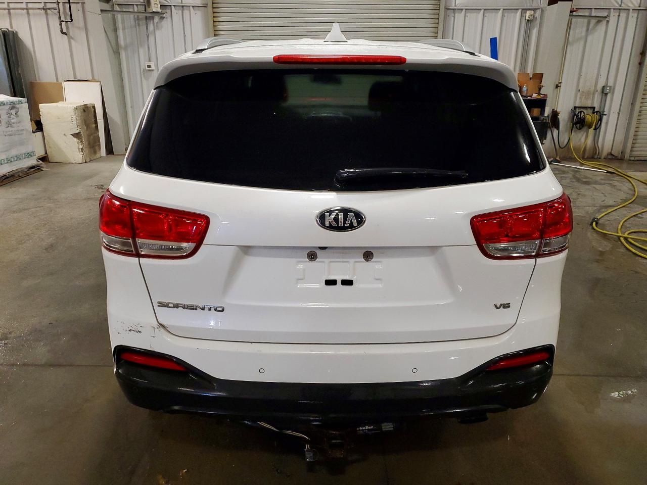 Kia Sorento Lx V6