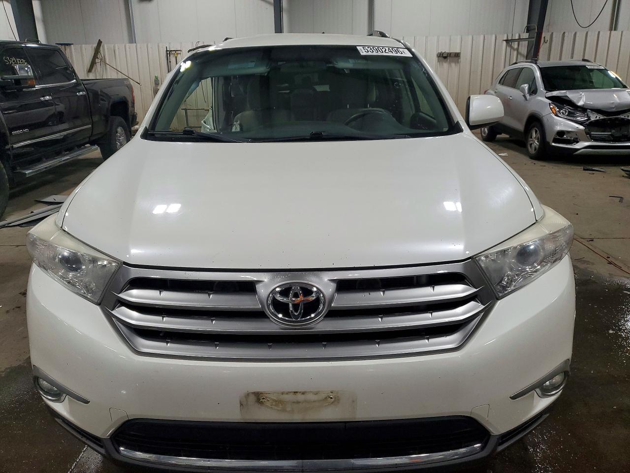 Toyota Highlander Base