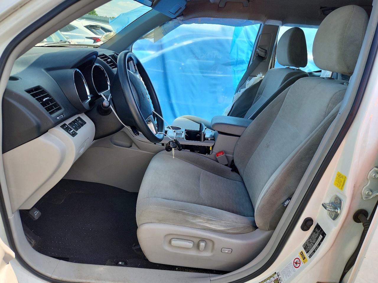 Toyota Highlander Base