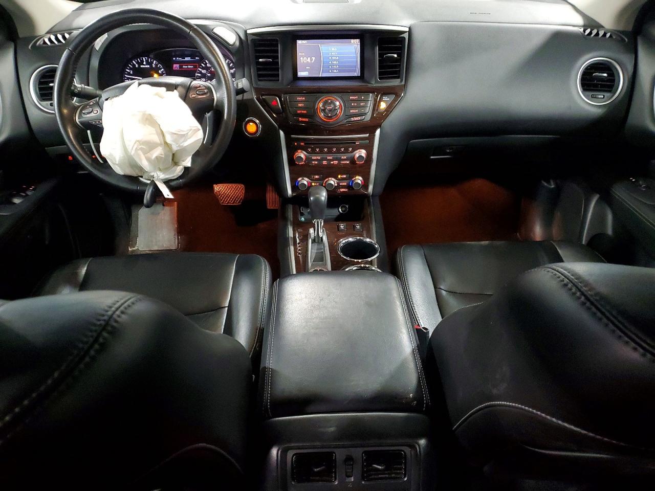 Nissan Pathfinder Sl