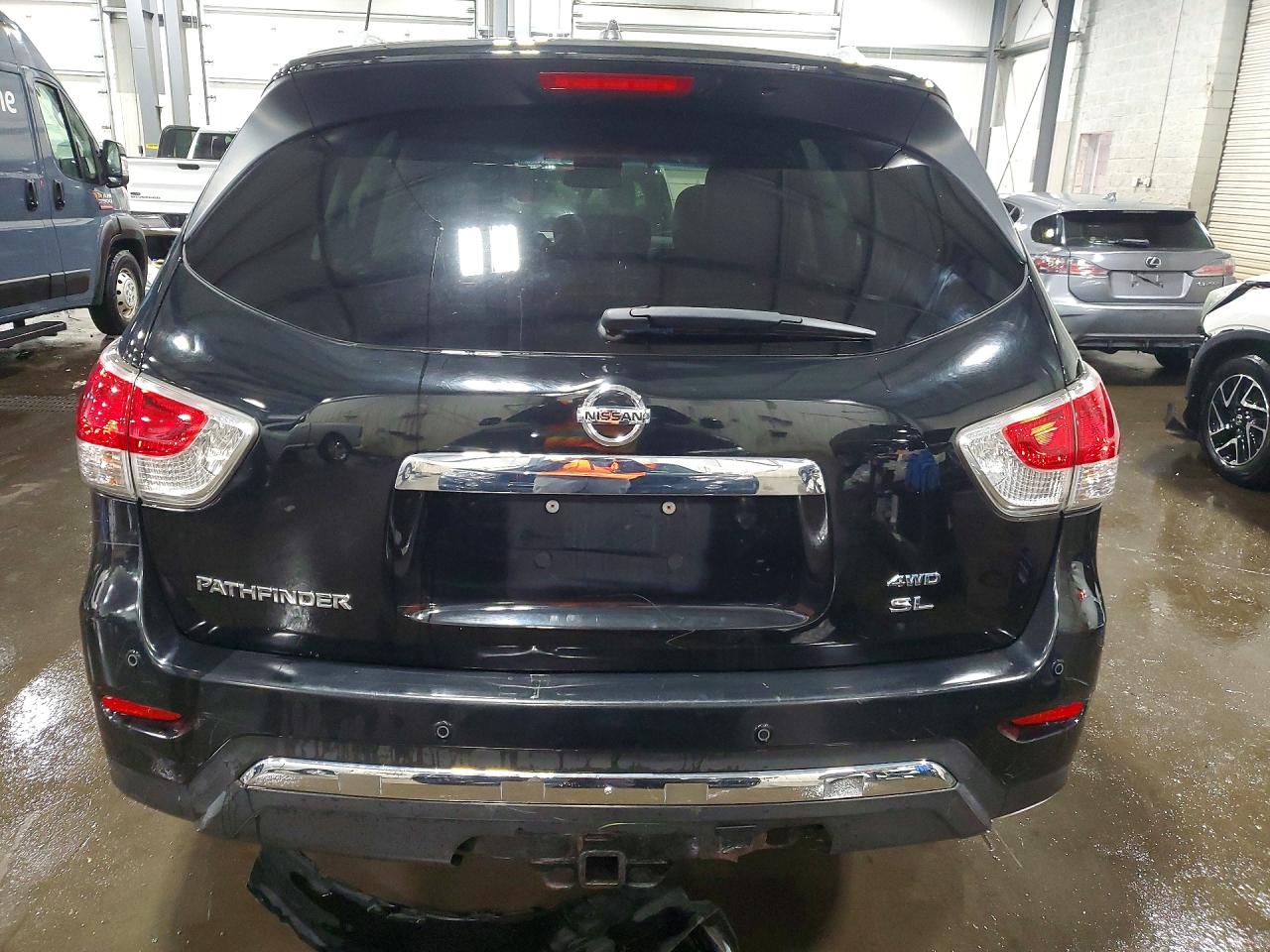 Nissan Pathfinder Sl
