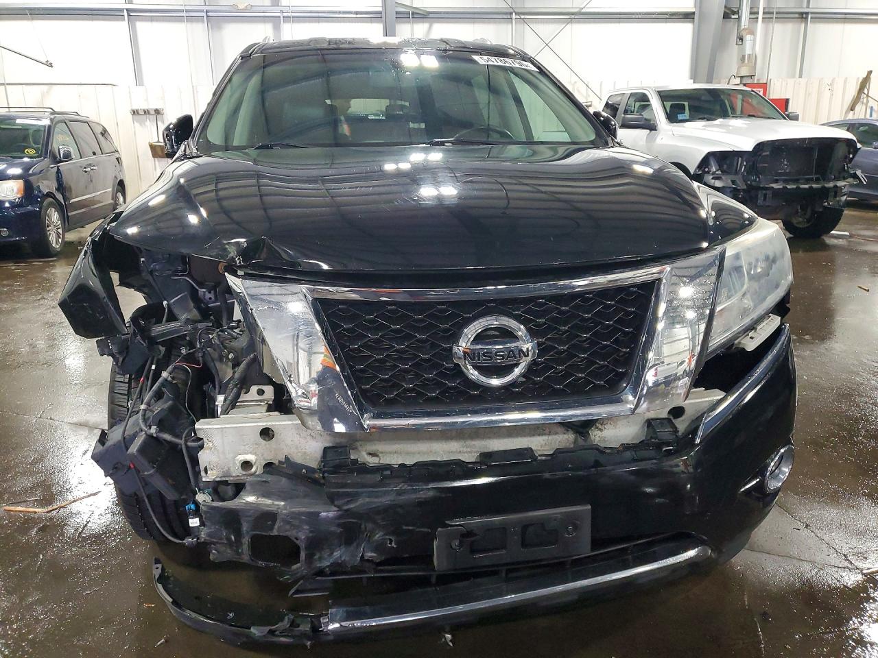 Nissan Pathfinder Sl