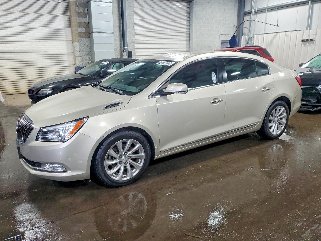 Salvage Buick LaCrosse Image