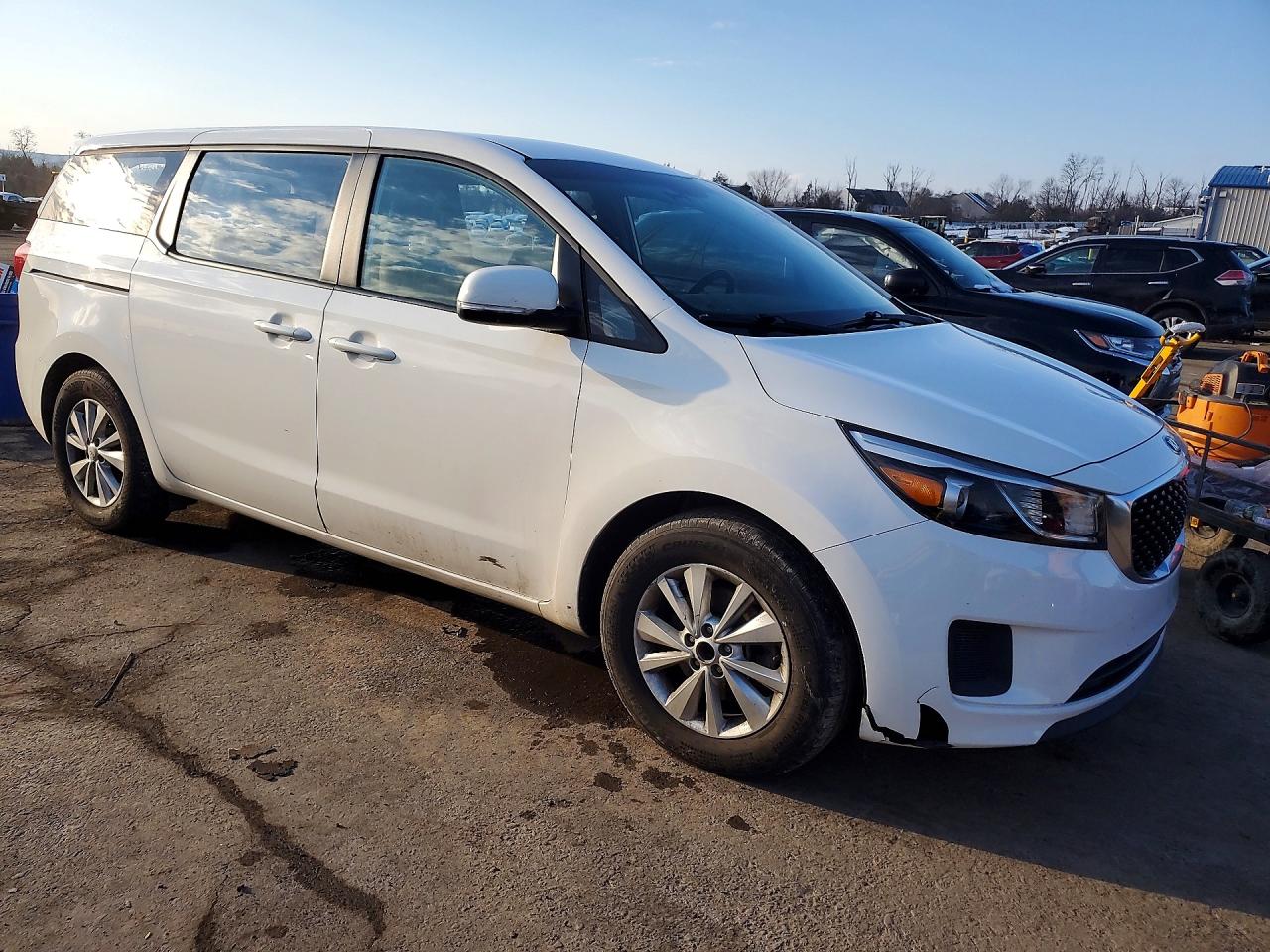 Kia Sedona L
