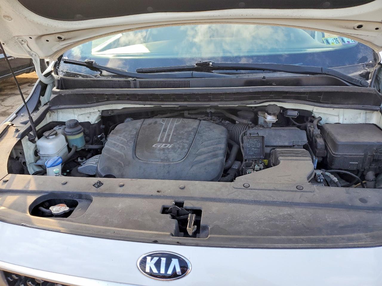 Kia Sedona L