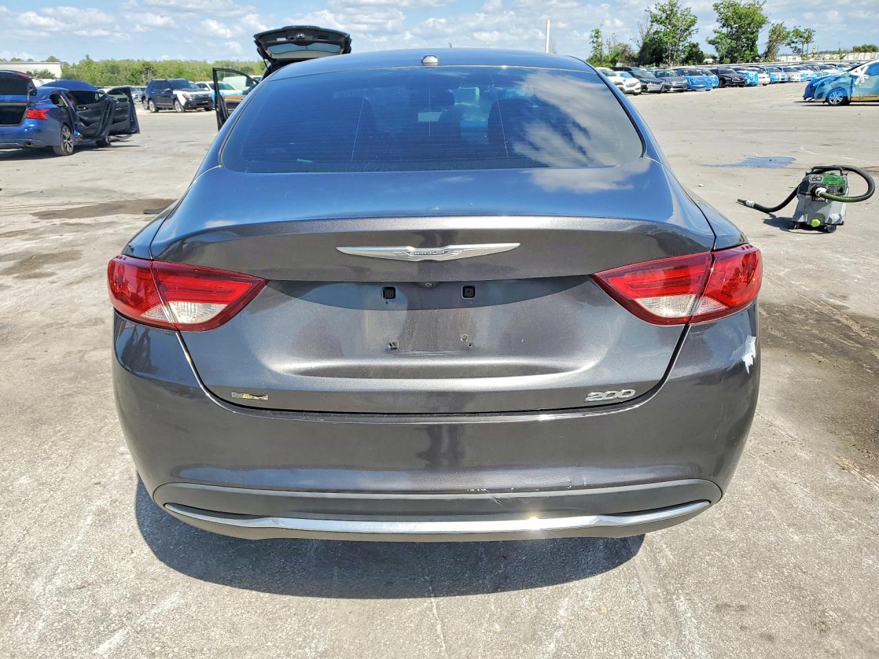 Chrysler 200 Limited