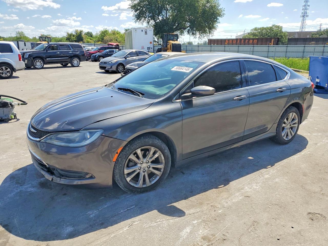 Salvage Chrysler 200 Image