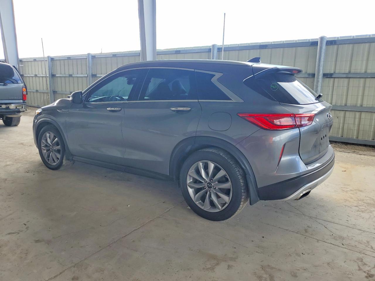 INFINITI Qx Luxe