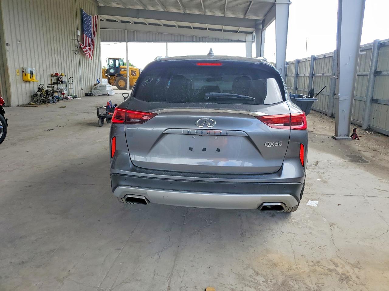 INFINITI Qx Luxe