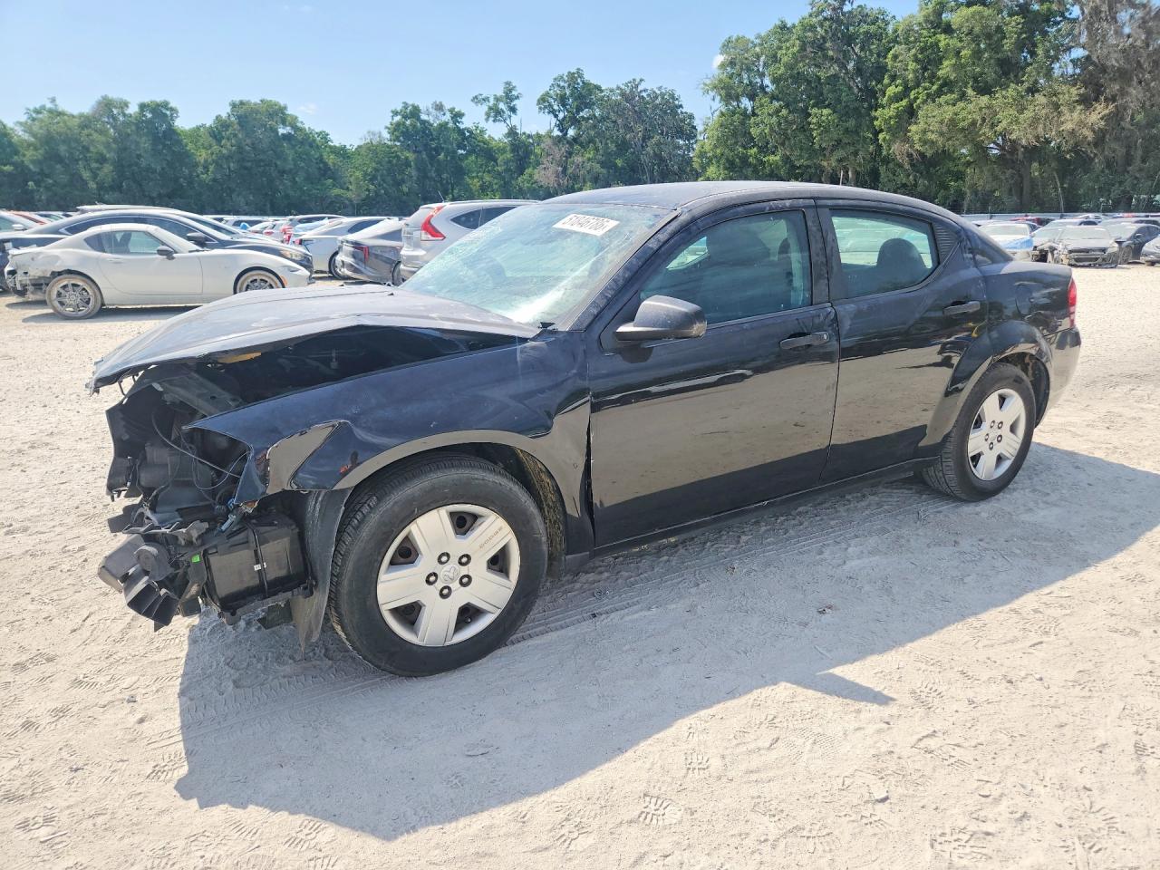 Salvage Dodge Avenger Image