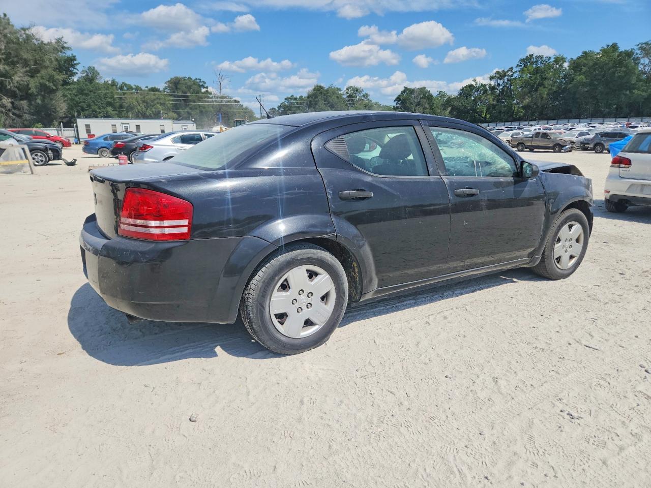 Dodge Avenger Se