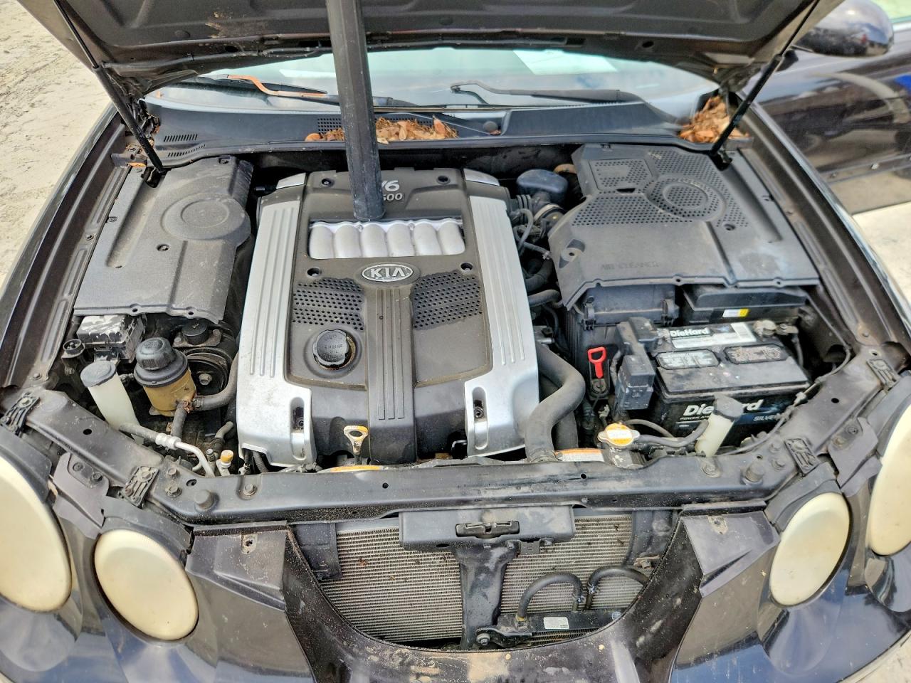 Kia Amanti Base