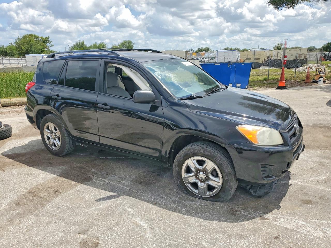 Toyota RAV4 Base