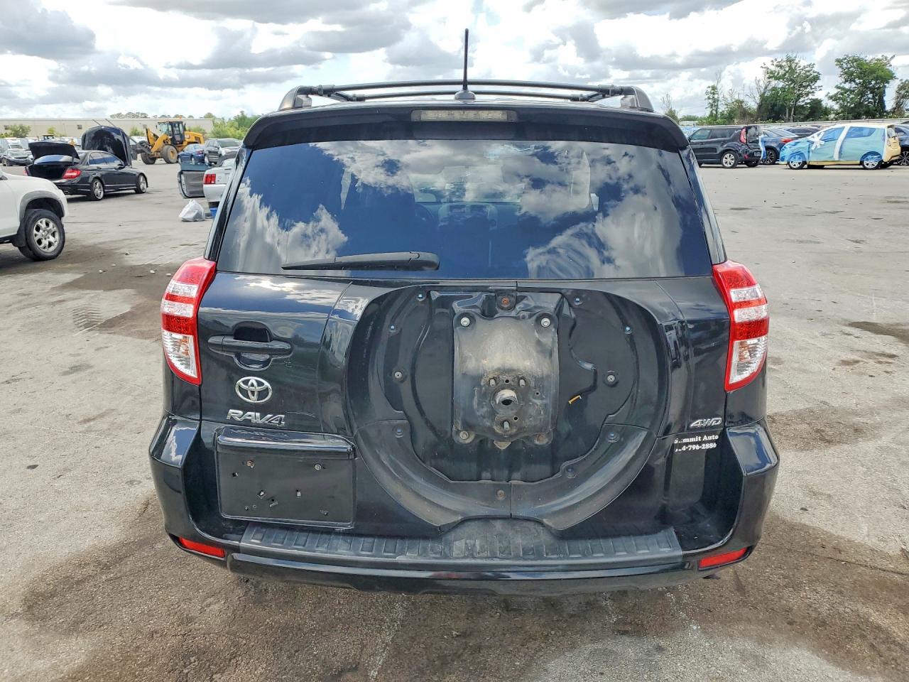 Toyota RAV4 Base