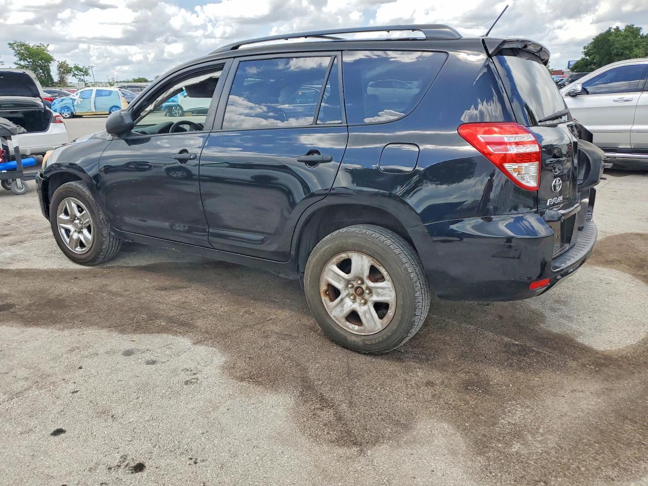 Toyota RAV4 Base