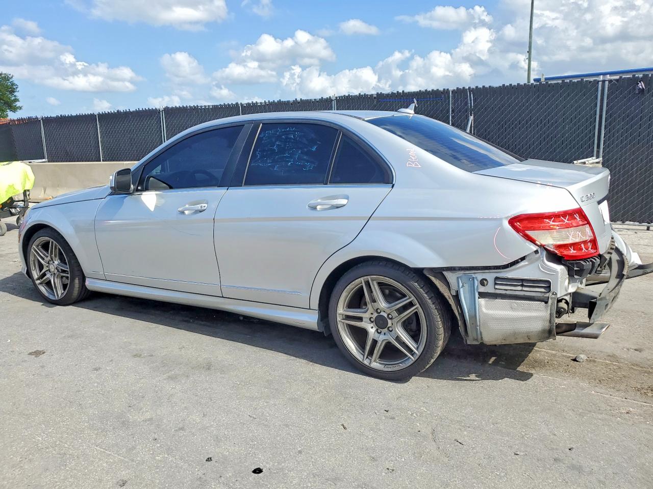 Mercedes-Benz C-Class 300