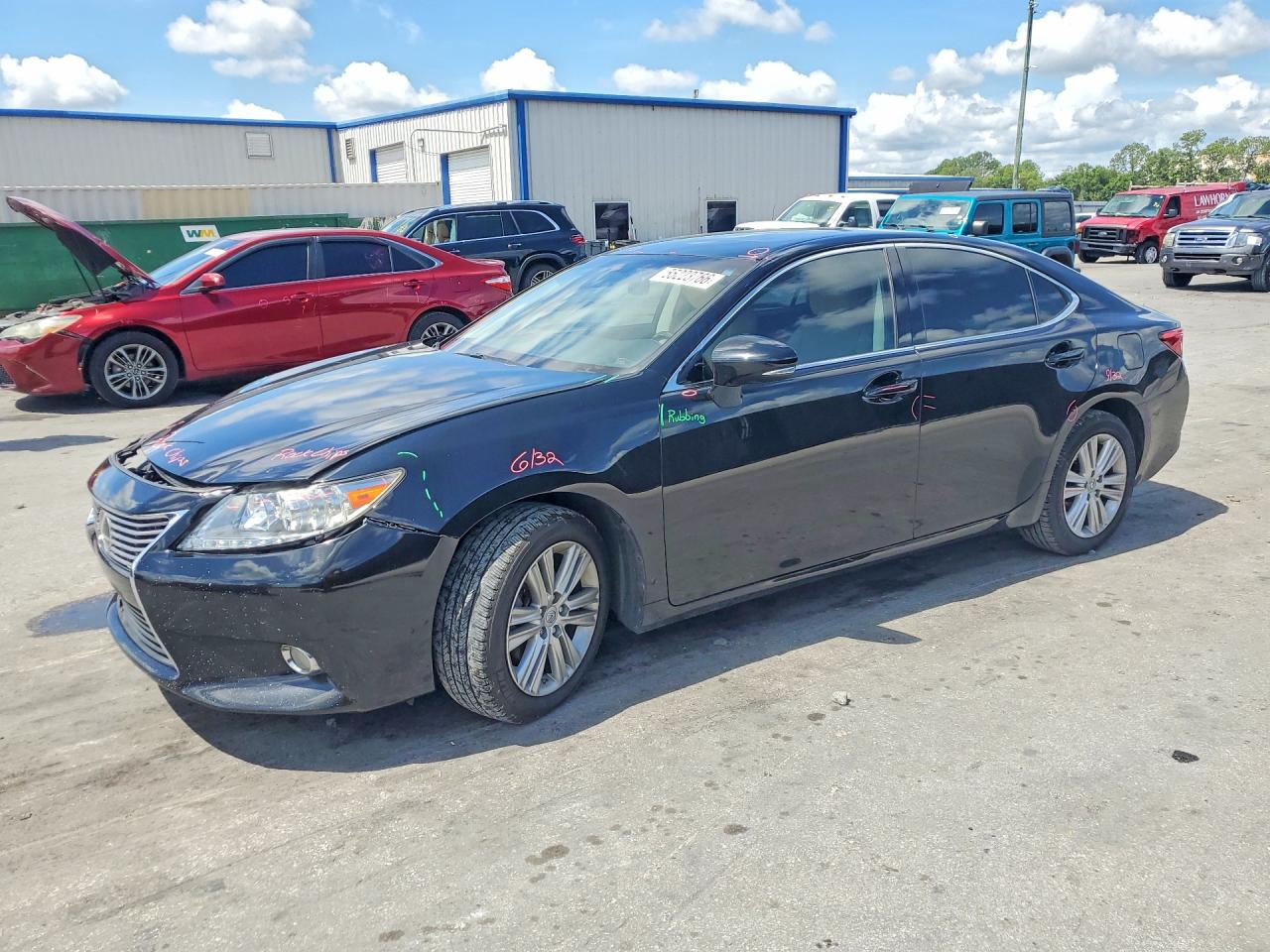 Salvage Lexus Es Image