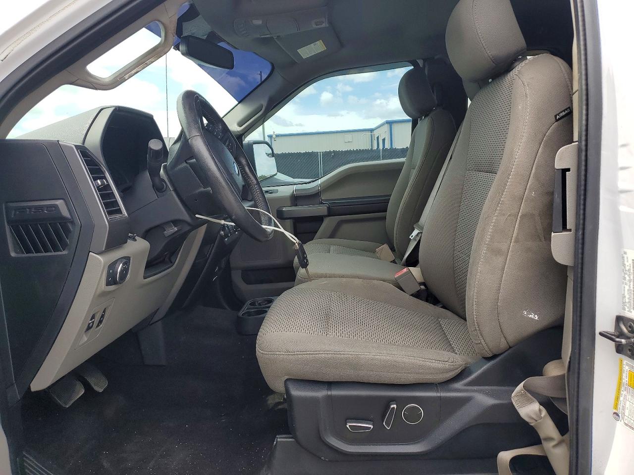 Ford F-150 Super Cab