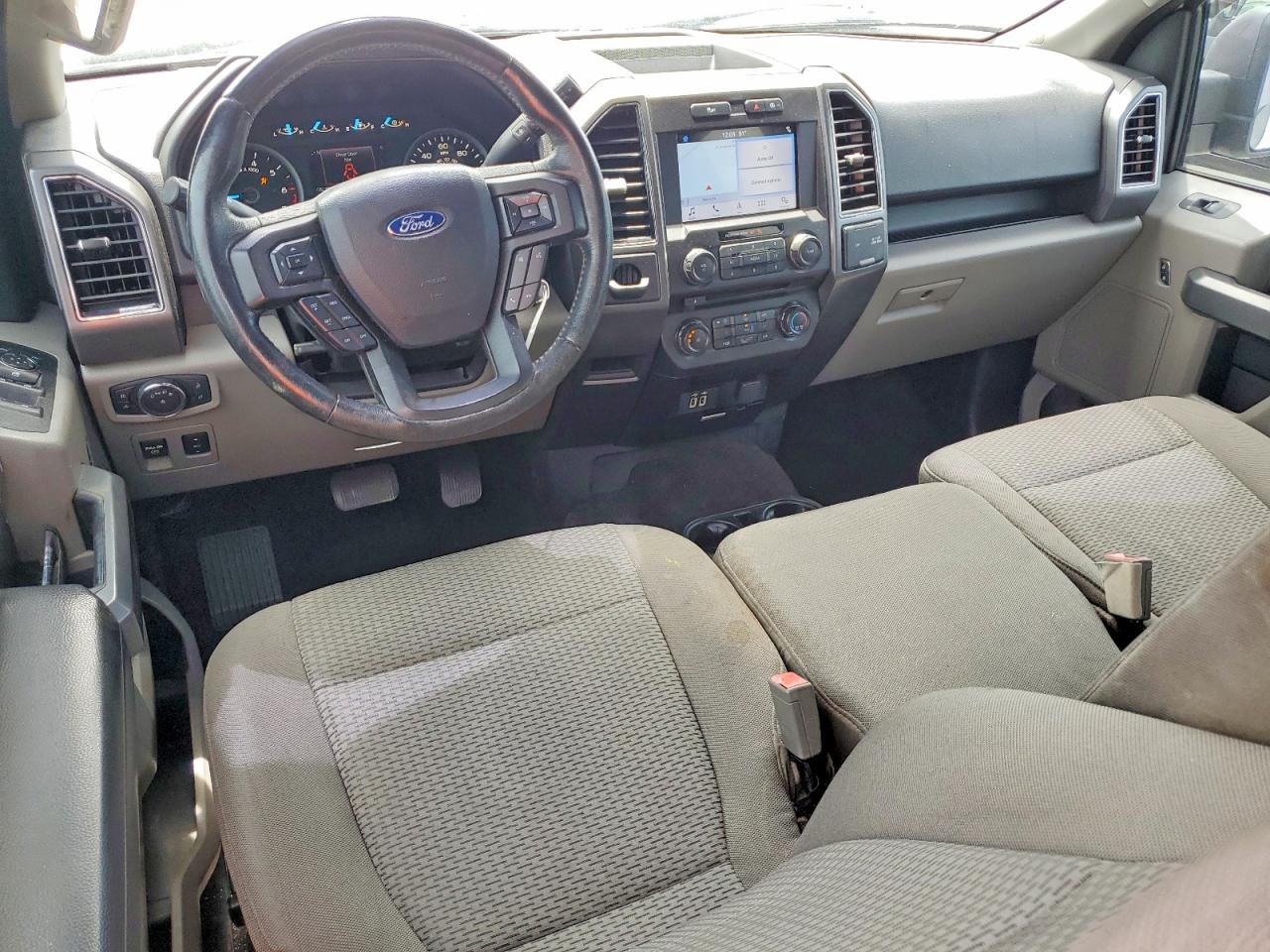 Ford F-150 Super Cab
