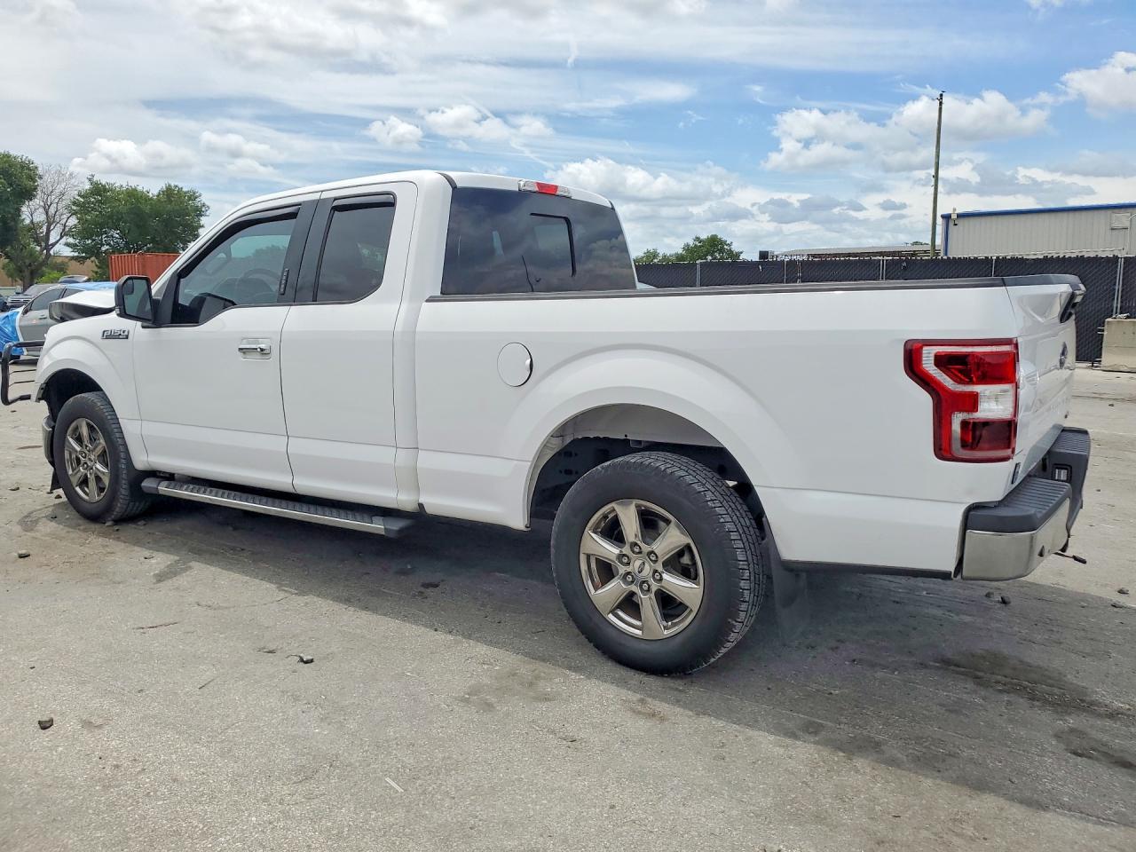 Ford F-150 Super Cab